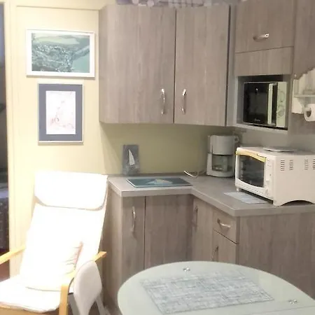 Studio In With Wonderful Sea View Furnished Garden And Wifi 500 M From The Beach Ault