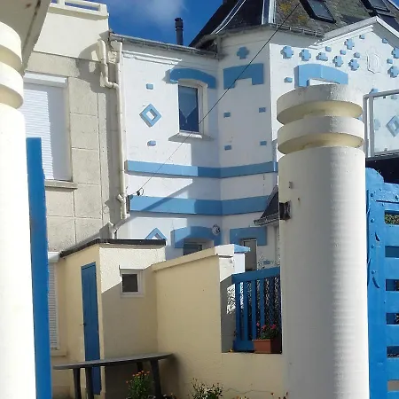 Studio In With Wonderful Sea View Furnished Garden And Wifi 500 M From The Beach شقة أولت